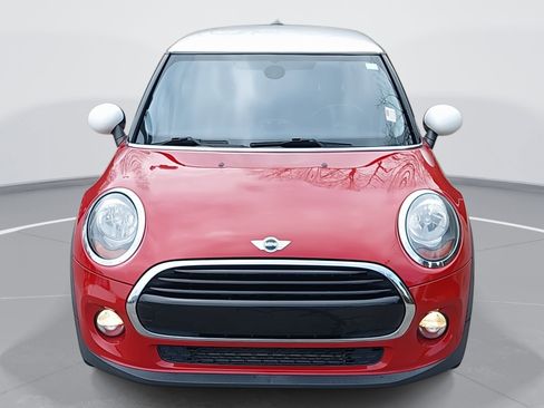 Used 2016 MINI Cooper 2-Door Hardtop image 2