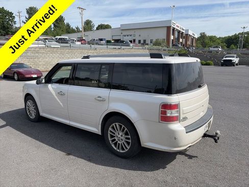 Used 2017 Ford Flex SEL w/ Equipment Group 202A FWD image 8