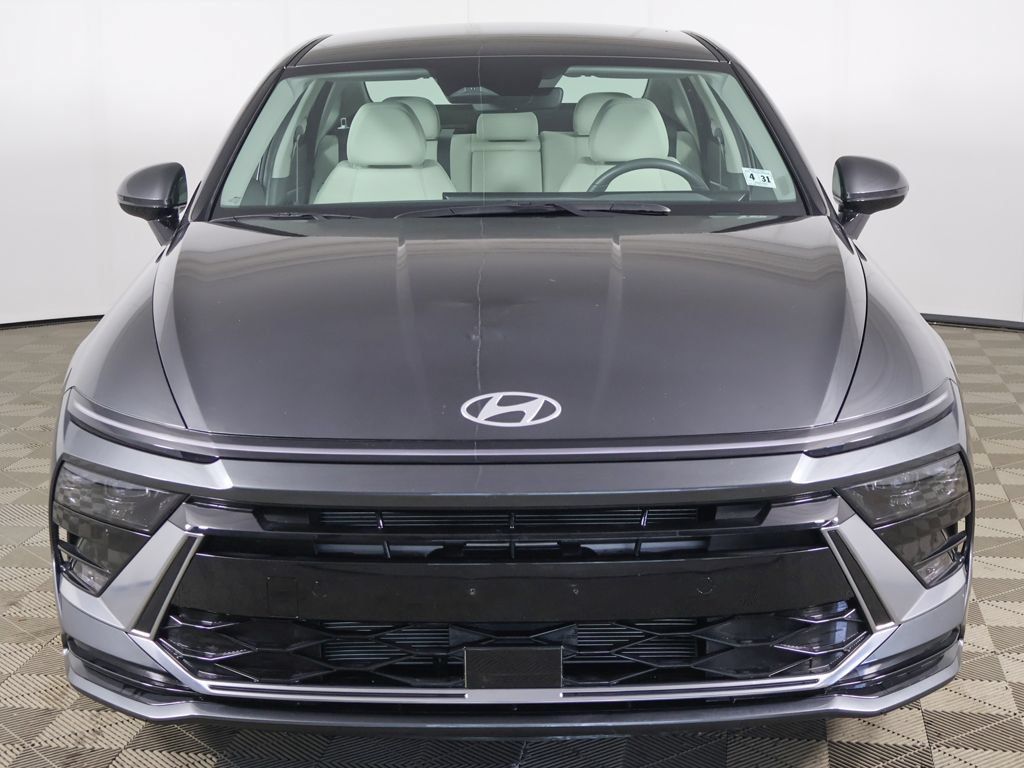 Certified 2026 Hyundai Sonata SEL AWD/4WD image 9