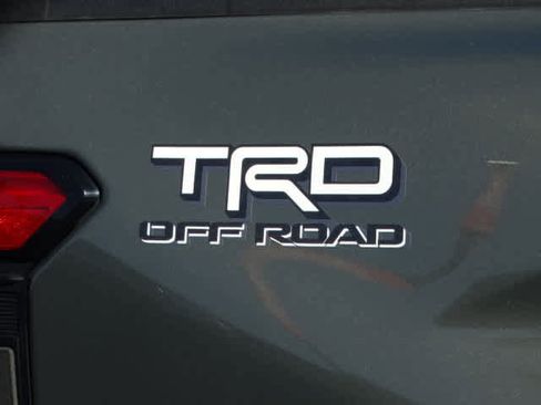 Used 2024 Toyota Tacoma TRD Off-Road image 10
