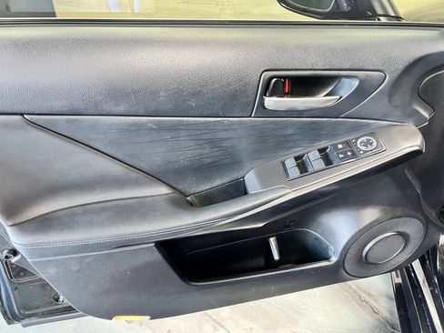 Used 2021 Lexus IS 350 F Sport RWD image 23