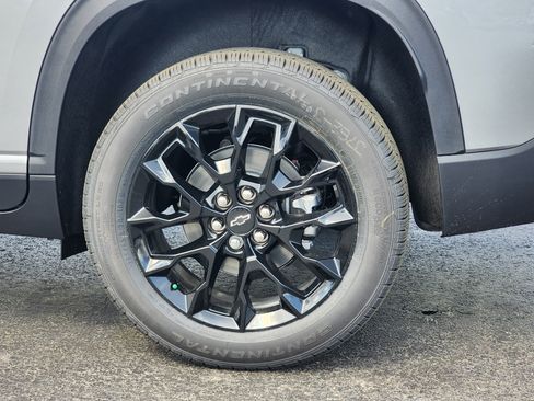 New 2026 Chevrolet Traverse LT w/ Midnight/Sport Edition FWD image 10