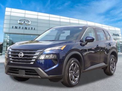 Used 2025 Nissan Rogue SV