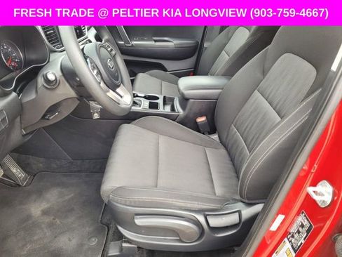 Used 2021 Kia Sportage LX image 13