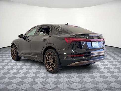 Used 2020 Audi e-tron Premium Plus AWD/4WD image 3