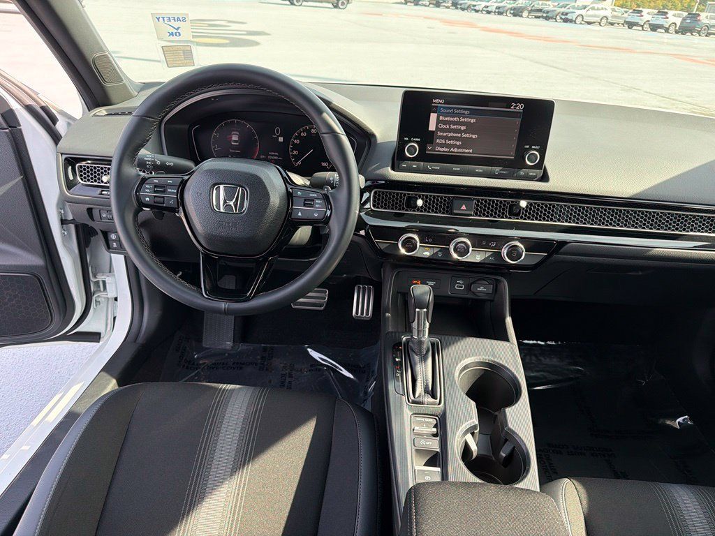 Used 2023 Honda Civic Sport image 12