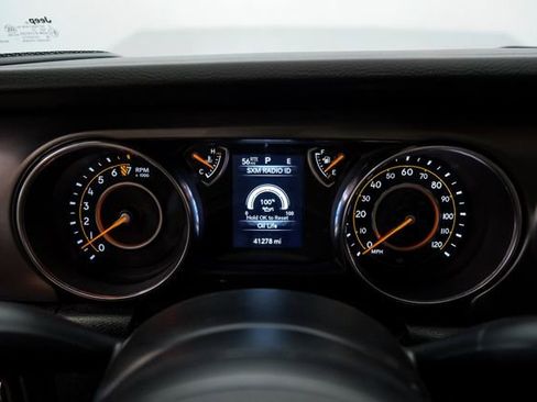 Used 2023 Jeep Gladiator Sport AWD/4WD image 48