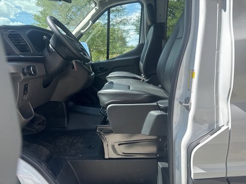 New 2025 Ford Transit 250 148 Medium Roof w/ Load Area Protection Package image 14