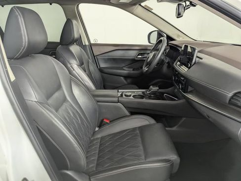 Used 2021 Nissan Rogue Platinum AWD/4WD image 22