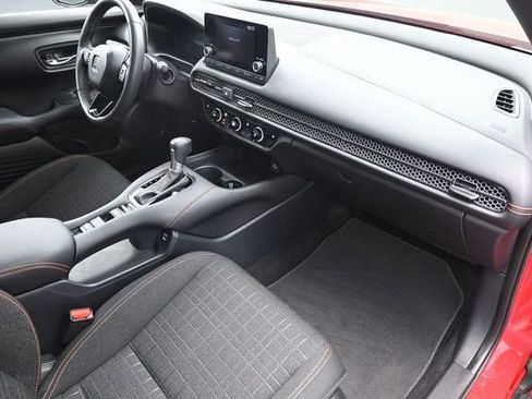 Used 2024 Honda HR-V Sport image 38