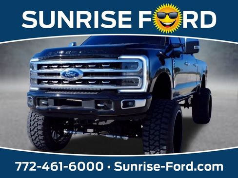 Used 2024 Ford F250 Platinum w/ FX4 Off-Road Package AWD/4WD image 1