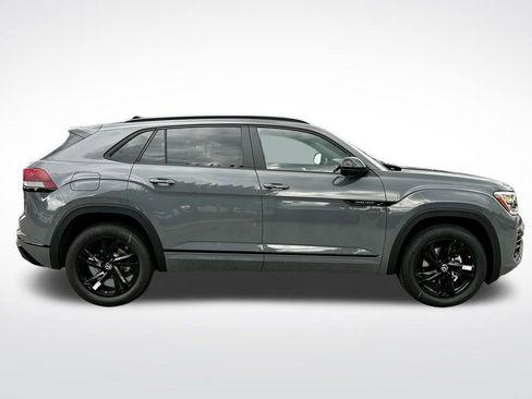 New 2026 Volkswagen Atlas Cross Sport SEL R-Line image 7