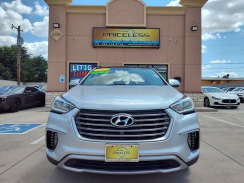 Used 2017 Hyundai Santa Fe FWD w/ Cargo Package image 9