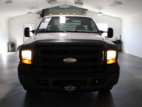 Used 2006 Ford F350 XL RWD image 41