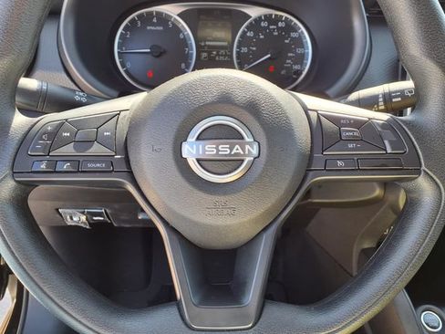 Certified 2025 Nissan Kicks Play S FWD image 8