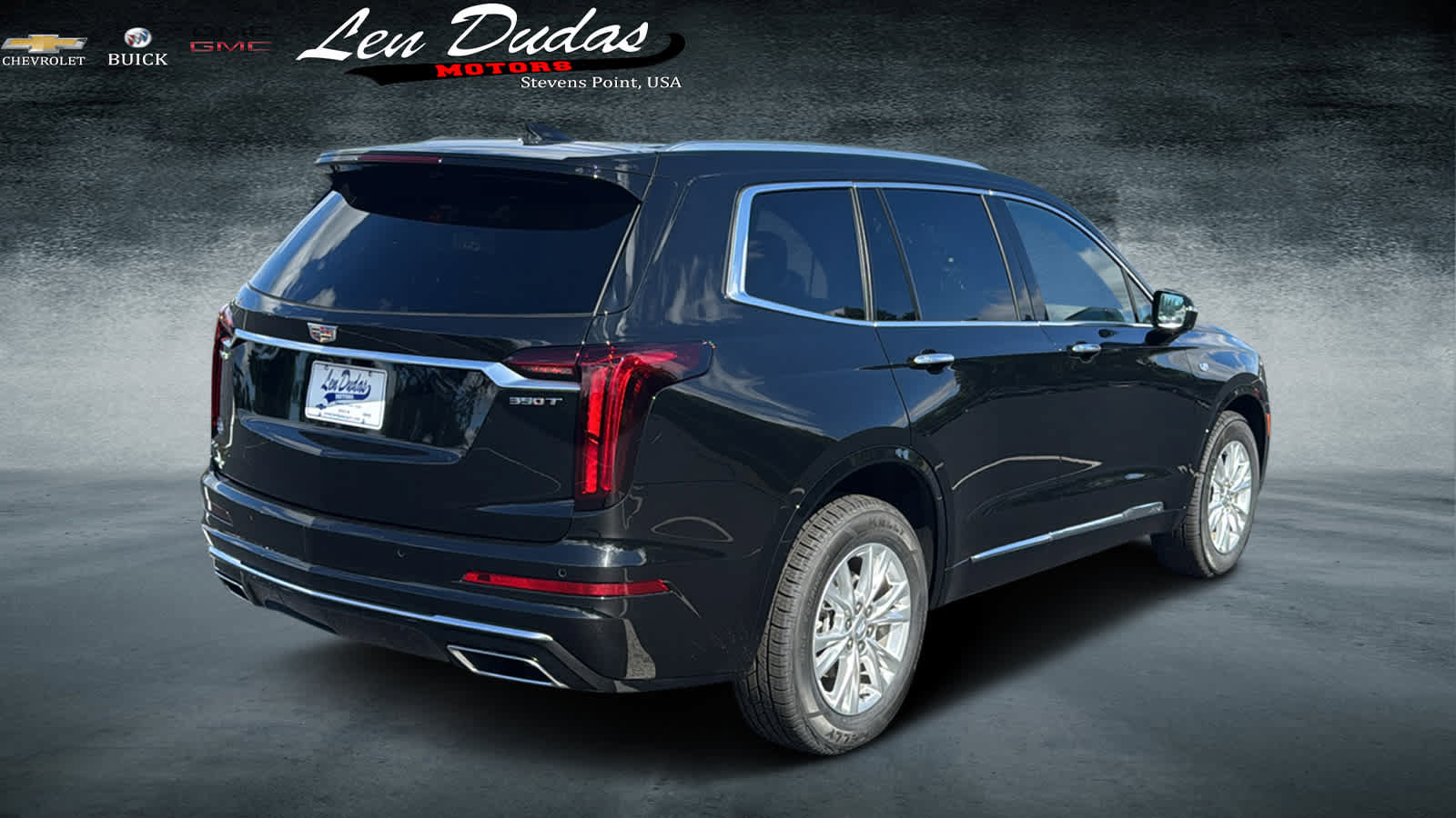 Used 2024 Cadillac XT6 Luxury w/ LPO, Floor Liner Package AWD/4WD image 4