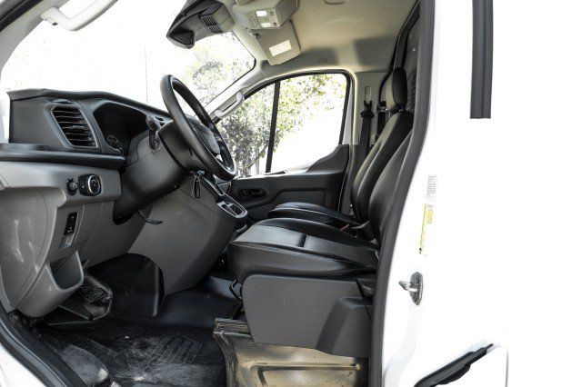 Used 2021 Ford Transit 250 Low Roof RWD image 3