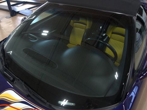 Used 1998 Chevrolet Corvette Convertible w/ Memory Pkg image 13