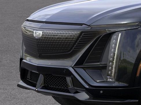 New 2026 Cadillac Lyriq V w/ LPO, Floor Liner Package AWD/4WD image 13