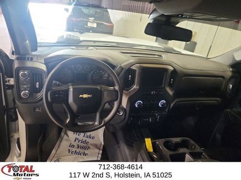 Used 2024 Chevrolet Silverado 2500 Custom w/ Custom Convenience Package AWD/4WD image 14
