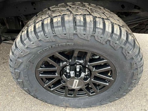 Used 2021 Ford F250 Lariat image 17