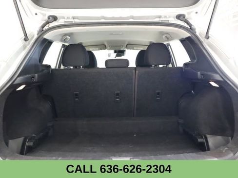 Used 2022 Nissan Rogue Sport S image 26