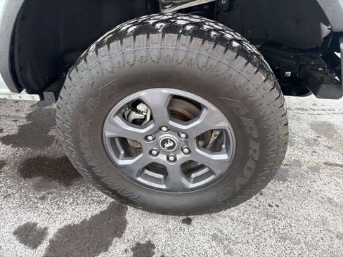 Used 2022 Ford Bronco Big Bend image 5