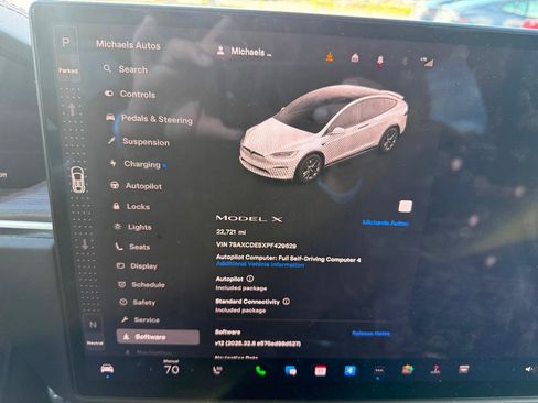 Used 2023 Tesla Model X image 12