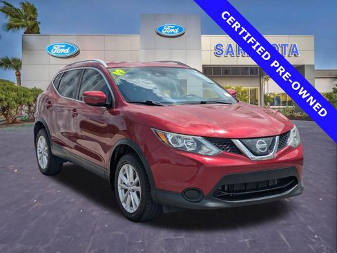 Used 2019 Nissan Rogue Sport SV FWD image 1