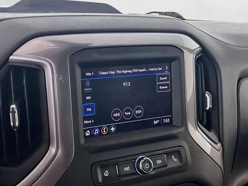 Used 2022 Chevrolet Silverado 1500 Custom Trail Boss AWD/4WD image 9