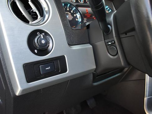 Used 2014 Ford F150 Platinum AWD/4WD image 37