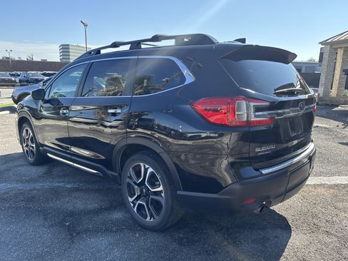 Used 2023 Subaru Ascent Touring AWD/4WD image 5