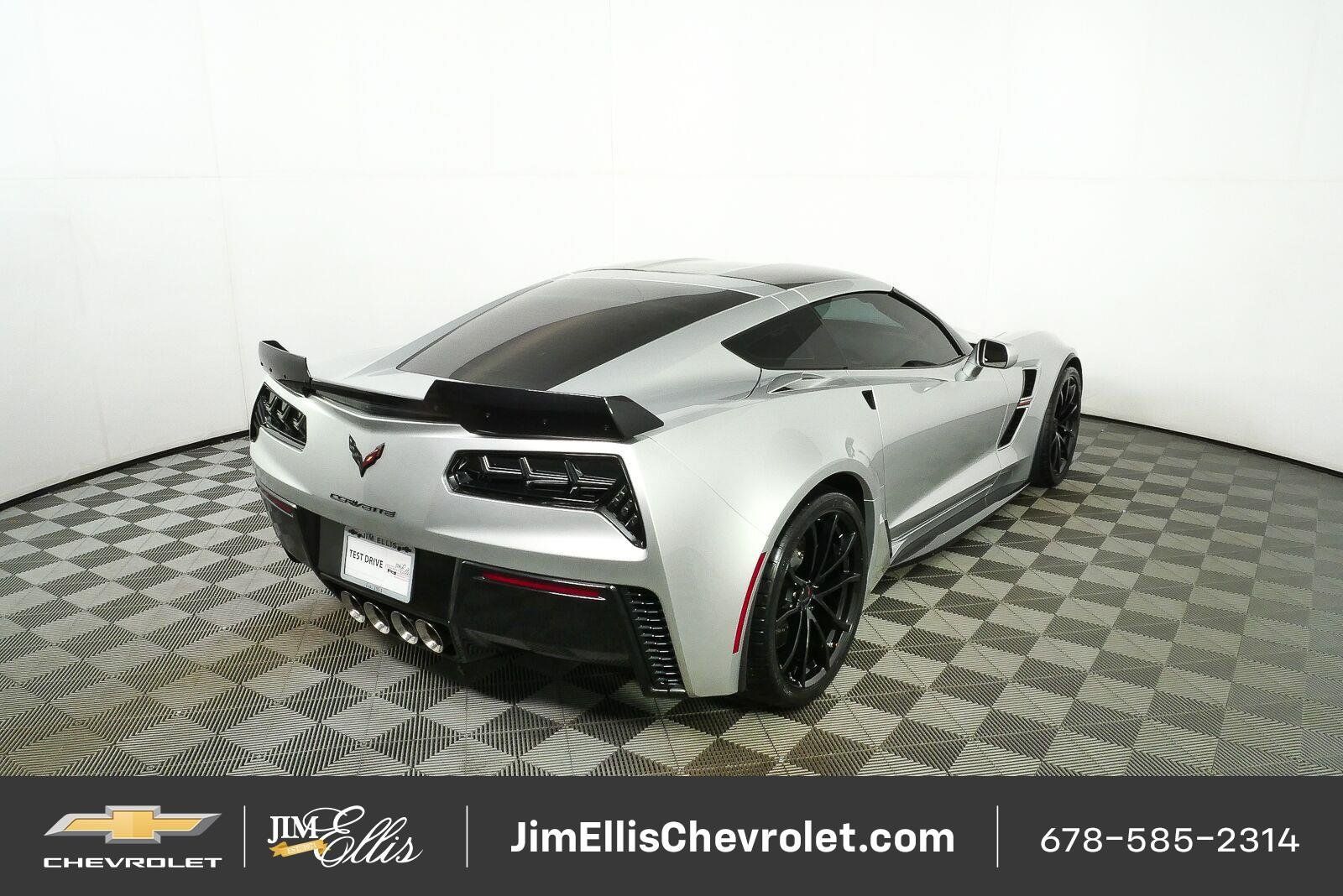 Used 2017 Chevrolet Corvette Grand Sport RWD image 3