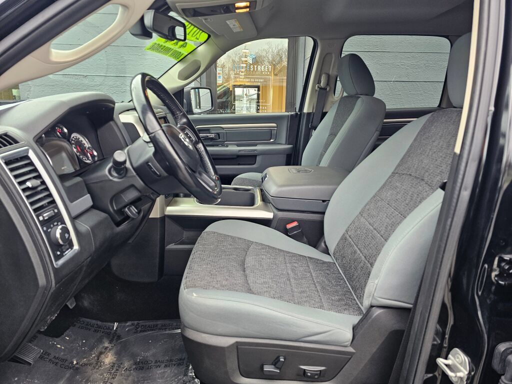 Used 2019 RAM 1500 Warlock AWD/4WD image 20