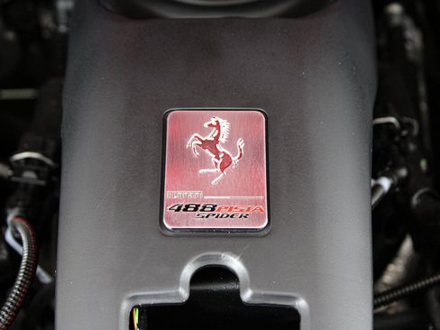 Certified 2019 Ferrari 488 Pista Spider RWD image 57