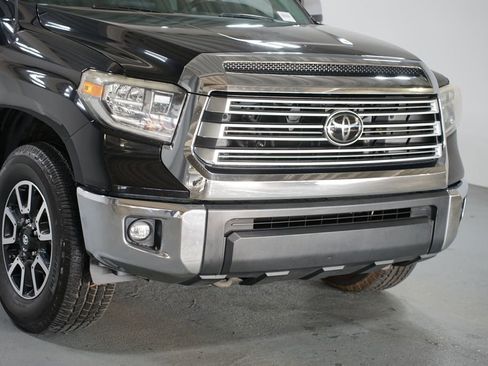 Used 2018 Toyota Tundra Limited w/ TRD Off Road Package image 4