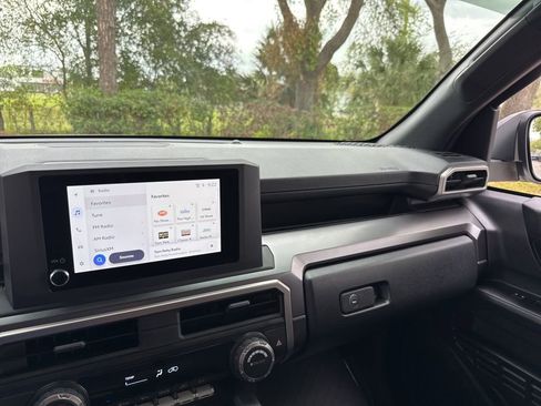 Used 2025 Toyota 4Runner SR5 image 35