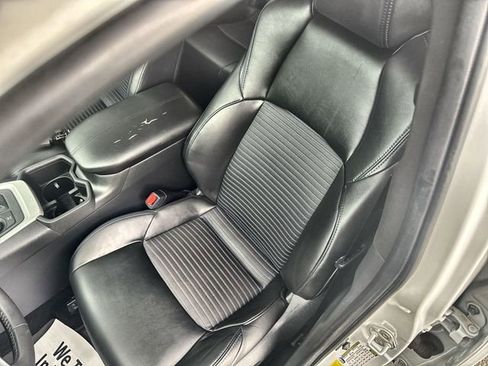 Used 2024 Toyota RAV4 XSE AWD/4WD image 20