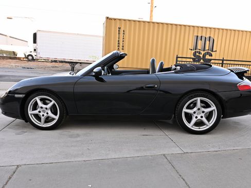 Used 2004 Porsche 911 Cabriolet image 4