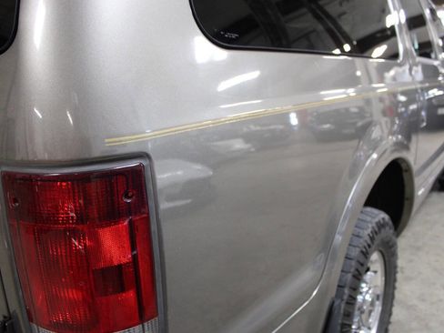 Used 2004 Ford Excursion Limited image 13