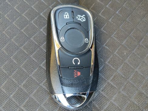 Used 2018 Buick Encore Preferred FWD image 32