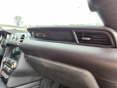 Used 2018 Ford Mustang Shelby GT350 w/ Electronics Package image 17