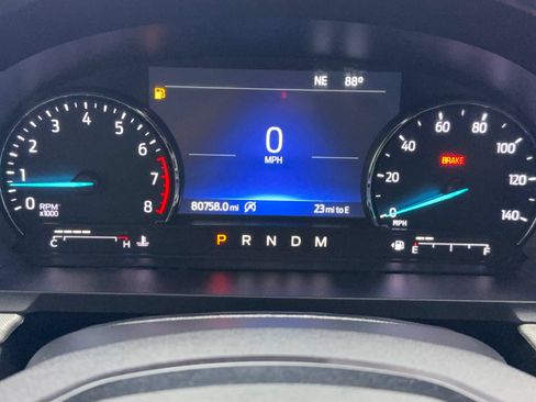 Used 2020 Ford Explorer XLT AWD/4WD image 22