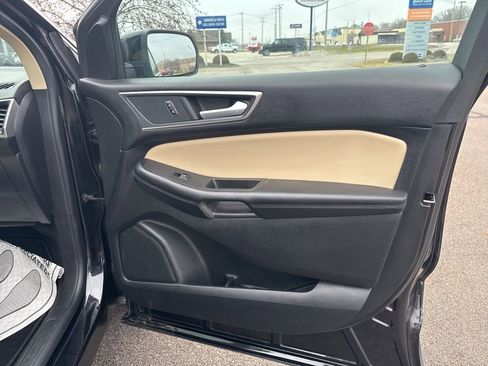 Used 2024 Ford Edge SEL w/ Convenience Package image 23