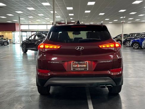 Used 2016 Hyundai Tucson Limited w/ Option Group 03 FWD image 6