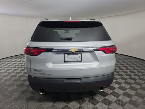 Used 2022 Chevrolet Traverse LT w/ LPO, Cargo Package AWD/4WD image 4