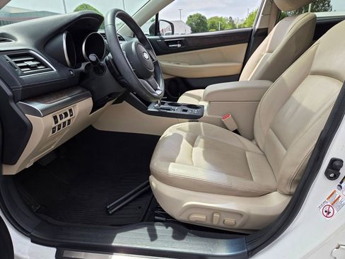 Used 2018 Subaru Outback 2.5i Limited image 5