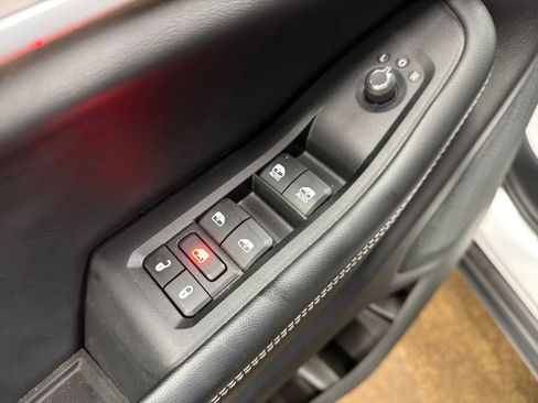 Used 2023 Jeep Grand Cherokee Limited w/ Trailer Tow Prep Group (B) image 13