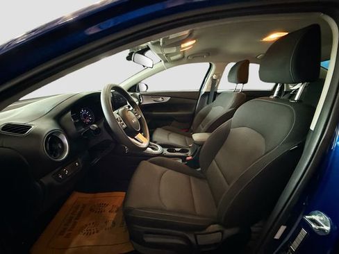 Used 2023 Kia Forte LXS w/ LXS Technology Package FWD image 20
