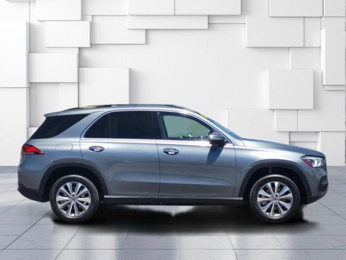 Used 2022 Mercedes-Benz GLE 350 4MATIC image 4